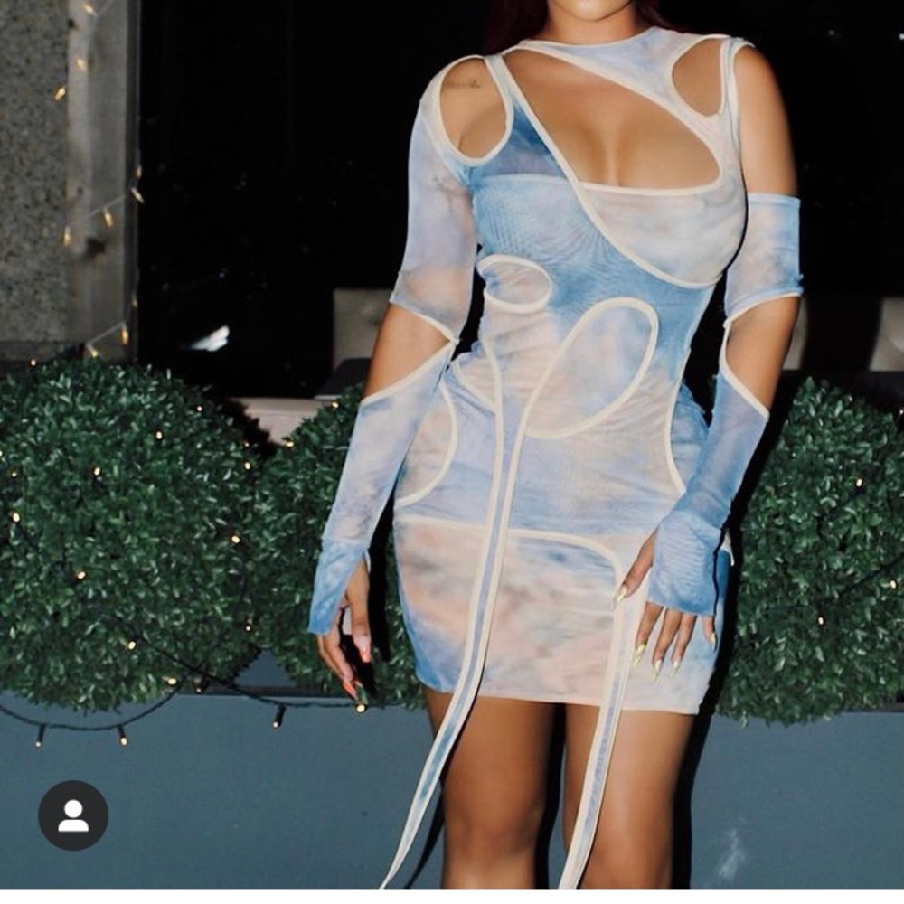 Blue/white going out* dress